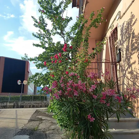Dimora Verde Azzurra Holiday home *